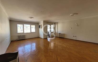 Poligon Metro Durağında Asansörlü 3+1 Satılık Daire