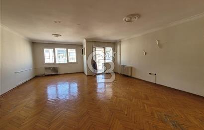 Poligon Metro Durağında Asansörlü 3+1 Satılık Daire