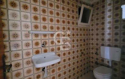 Poligon Metro Durağında Asansörlü 3+1 Satılık Daire