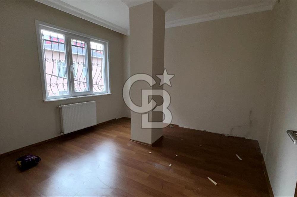 YEDİTEPE ÜNİ'YE YÜRÜME MESAFESİNDE 2+1 KİRALIK DAİRE