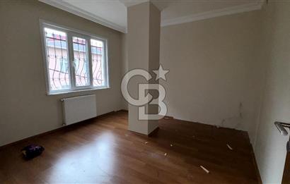 YEDİTEPE ÜNİ'YE YÜRÜME MESAFESİNDE 2+1 KİRALIK DAİRE