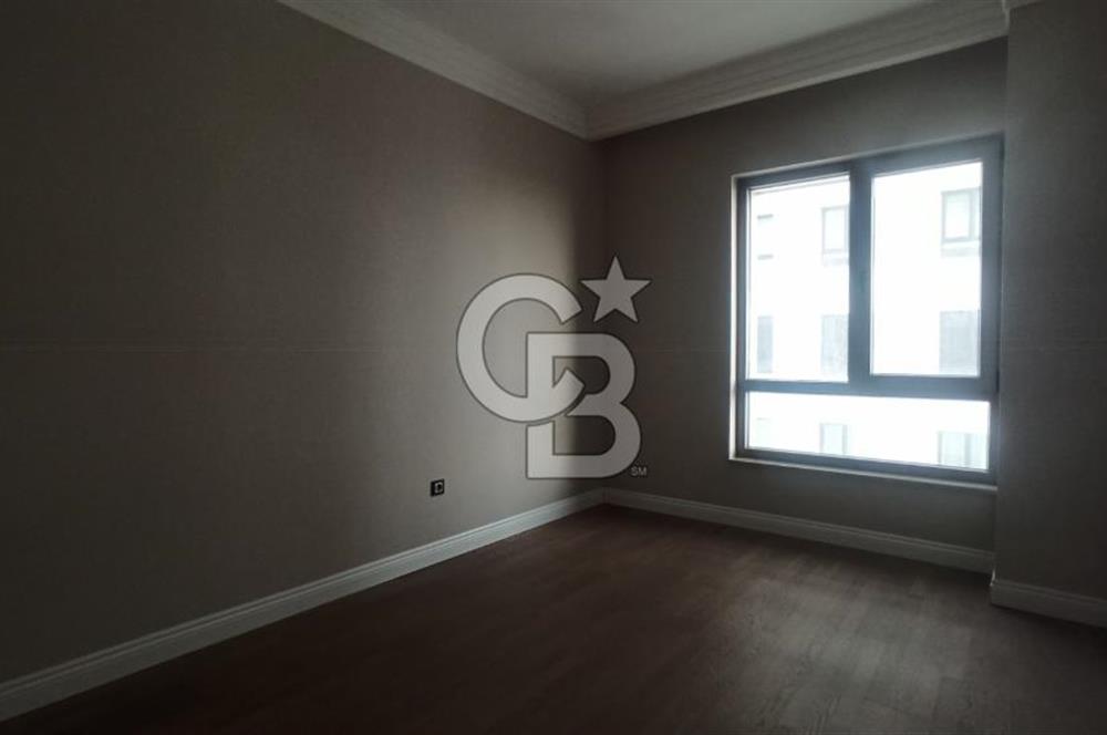 SATILIK GÖL MANZARALI 3+1 İKRA TOWERS 'DA