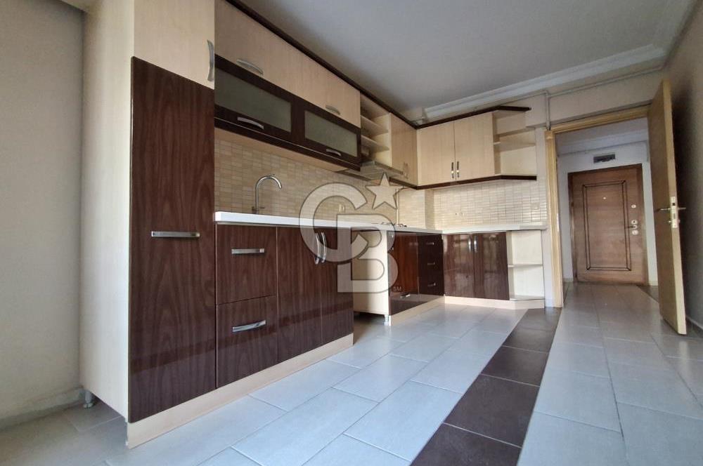 Başak Sokak Genç Binada Kombili, Otoparklı 3+1 