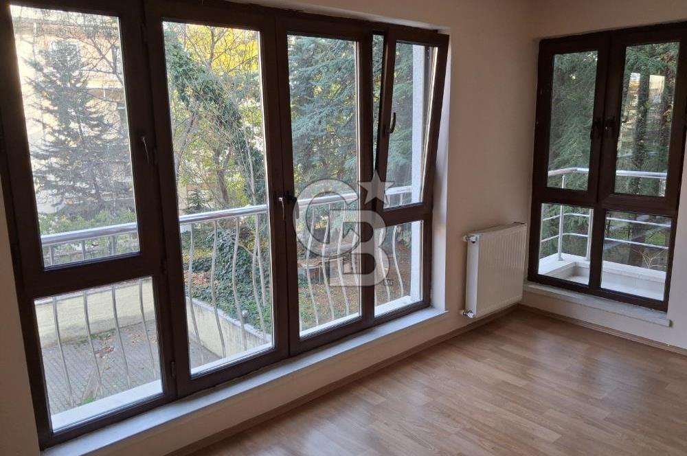 Başak Sokak Genç Binada Kombili, Otoparklı 3+1 