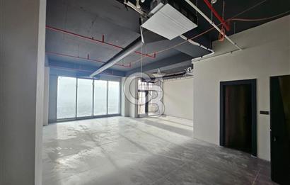 SKY TOWER DA SATILIK 80 METREKARE İLERİ NATAMAM KÖŞE OFİS