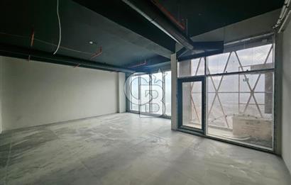 SKY TOWER DA 92 METREKARE İLERİ NATAMAM OFİS