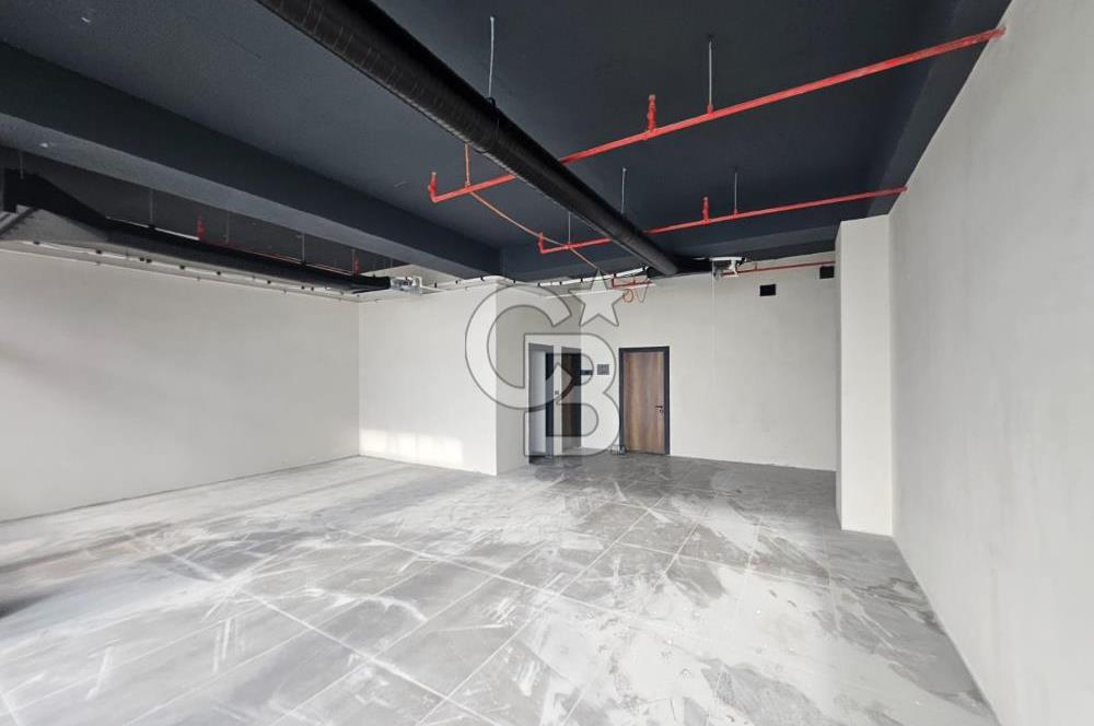 SKY TOWER DA 92 METREKARE İLERİ NATAMAM OFİS