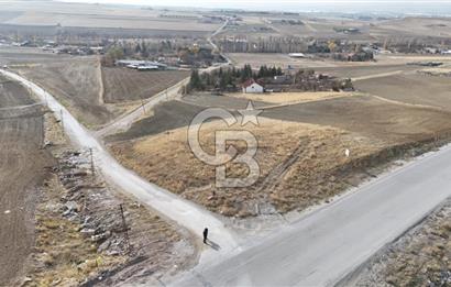 ANKARA'DA AKARYAKIT İSTASYONU VE TİCARİ  İMARLI SATILIK ARSA