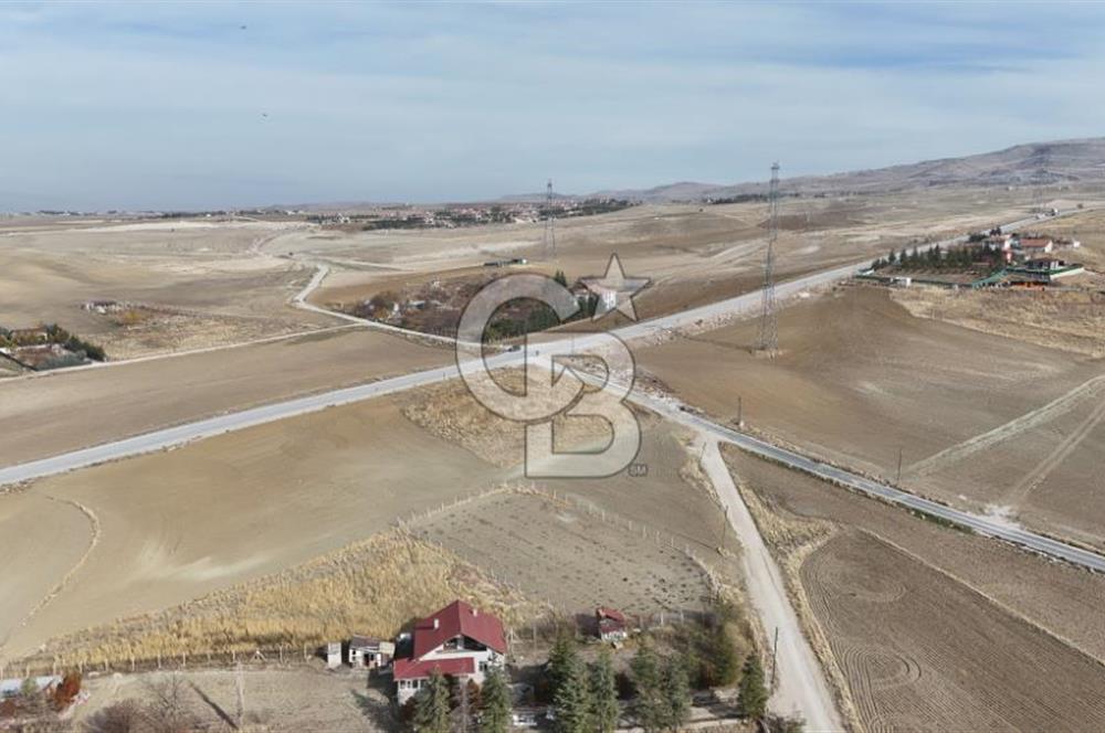 ANKARA'DA AKARYAKIT İSTASYONU VE TİCARİ  İMARLI SATILIK ARSA