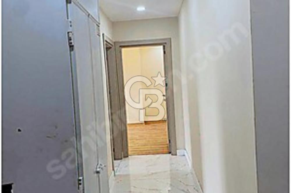 Karlıbayırda Aydınlık ve Geniş 2+1