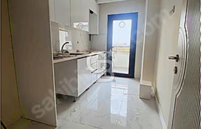 Karlıbayırda Aydınlık ve Geniş 2+1