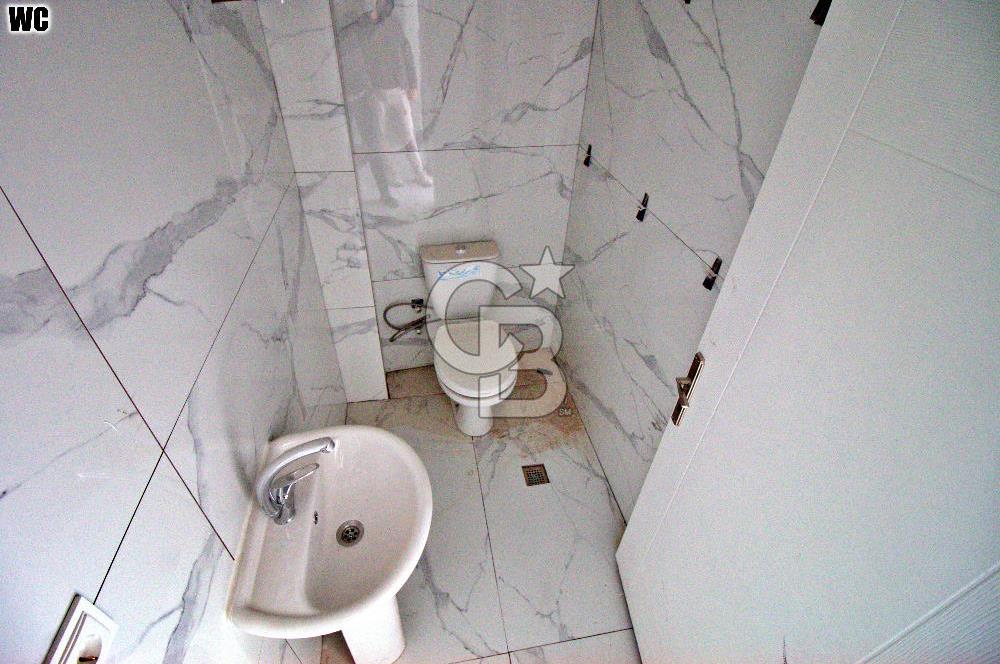 DİKİLİTAŞ MAHALLESİ'NDE 2 KATLI 192 m² SATILIK MÜSTAKİL EV