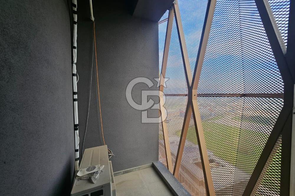 SKY TOWER DA SATILIK 80 METREKARE İLERİ NATAMAM KÖŞE OFİS