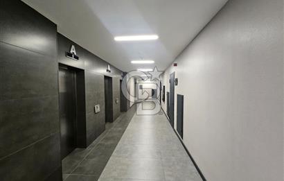 SKY TOWER DA SATILIK 80 METREKARE İLERİ NATAMAM KÖŞE OFİS