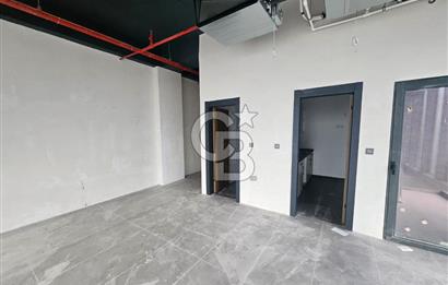 SKY TOWER DA SATILIK 80 METREKARE İLERİ NATAMAM KÖŞE OFİS