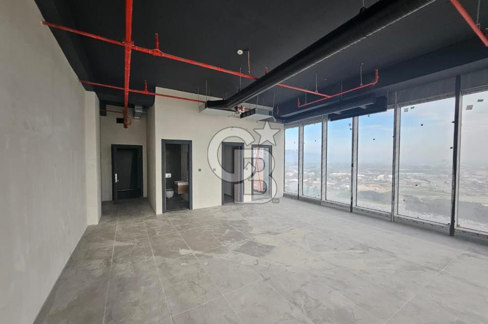 SKY TOWER DA SATILIK 80 METREKARE İLERİ NATAMAM KÖŞE OFİS