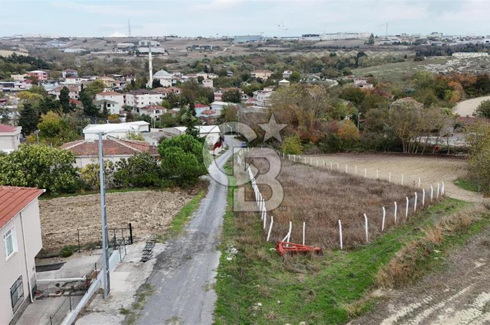 Yeşilbayır Köy Merkezinde 2.000 m² Tek Tapu Çevrili Tarla
