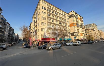 YENİMAHALLE BAĞDAT CADDESİ ÜSTÜ SATILIK GENİŞ DAİRE