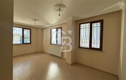 Sarıgazi Merkezde 5+1 Geniş Ters Dubleks Park ve Metro Yakını