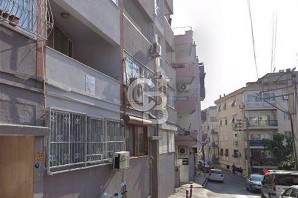 Göztepe'de Sahile Yakın Geniş 2+1 Satılık Daire