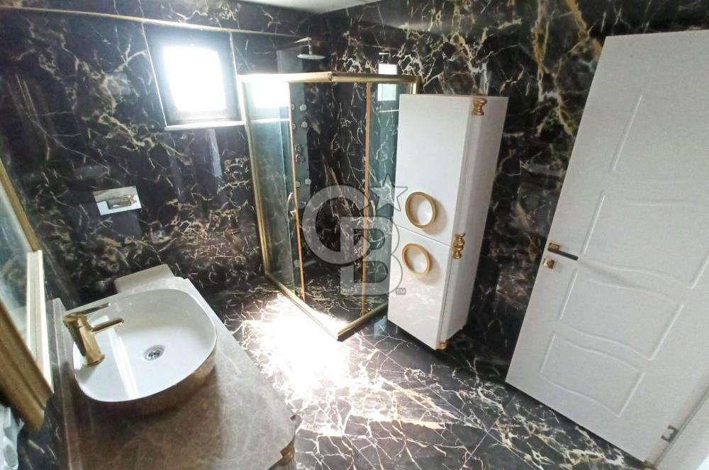 Yalova Çınarcık Koru'da Muhteşem Deniz Manzaralı 2+1 Satılık Lüks Daire