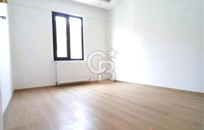 Yalova Çınarcık Koru'da Muhteşem Deniz Manzaralı 2+1 Satılık Lüks Daire