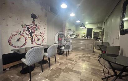 Tango Kulede hareketli sokağa cepheli dükkan