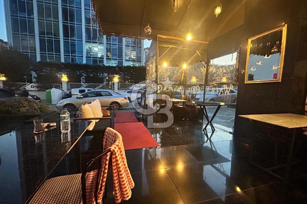 Tango Kulede hareketli sokağa cepheli dükkan