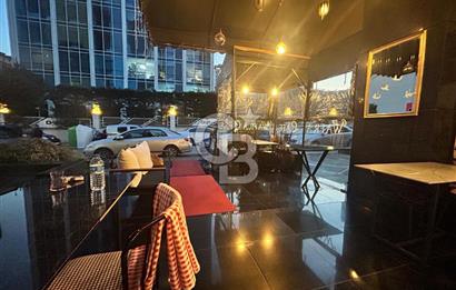 Tango Kulede hareketli sokağa cepheli dükkan