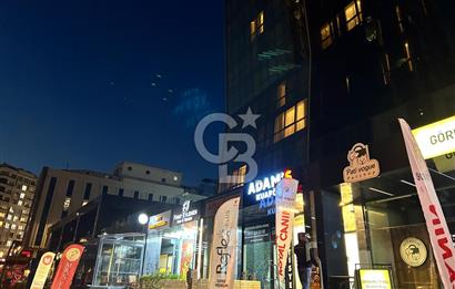 Tango Kulede hareketli sokağa cepheli dükkan