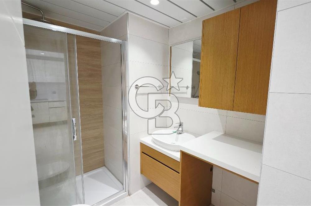 Manisa Meydan Sitesi Havuz Cephe Satılık 1+1 Daire