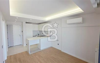 Manisa Meydan Sitesi Havuz Cephe Satılık 1+1 Daire