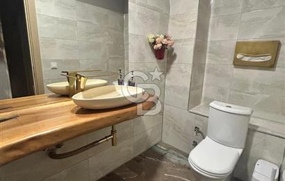 Tango Kulede hareketli sokağa cepheli dükkan