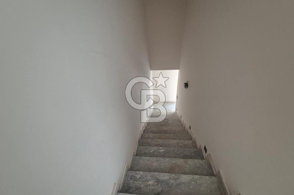 MUSELAND-VİLLALAR BÖLGESİ ÇETİN EMEÇDE SATILIK TRİPLEKS VİLLA