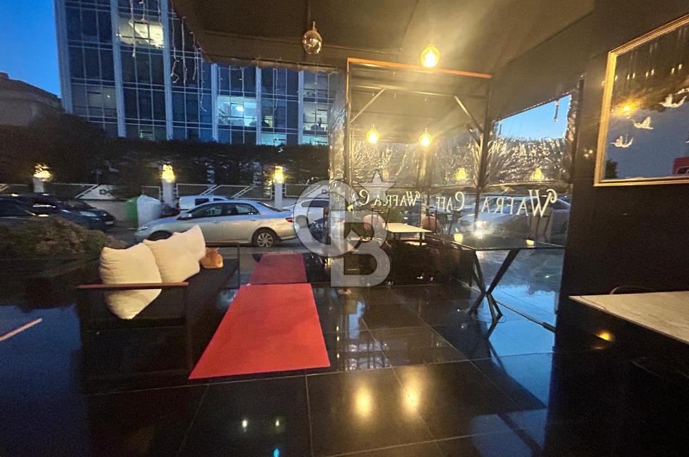 Tango Kulede hareketli sokağa cepheli dükkan