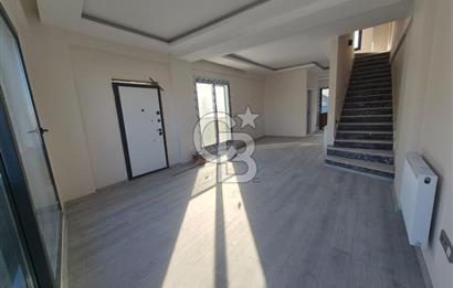 MUSELAND-VİLLALAR BÖLGESİ ÇETİN EMEÇDE SATILIK TRİPLEKS VİLLA