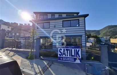 MUSELAND-VİLLALAR BÖLGESİ ÇETİN EMEÇDE SATILIK TRİPLEKS VİLLA