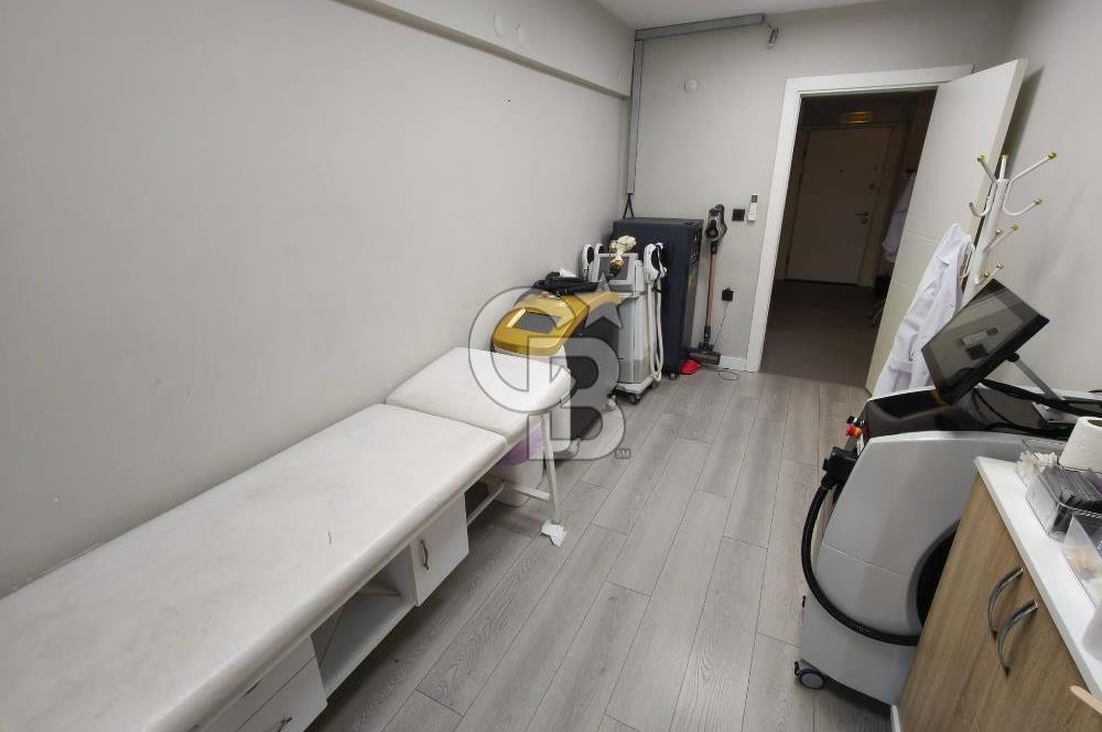 Karşıyaka çarşı’da Devren Kiralık Güzellik Salonu