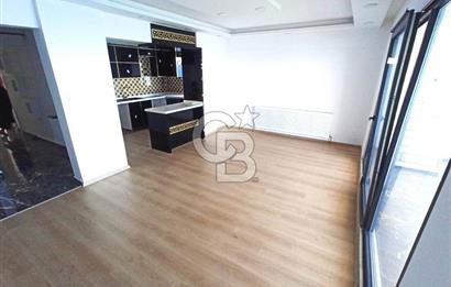 Yalova Çınarcık Koru'da Muhteşem Deniz Manzaralı 2+1 Satılık Lüks Daire