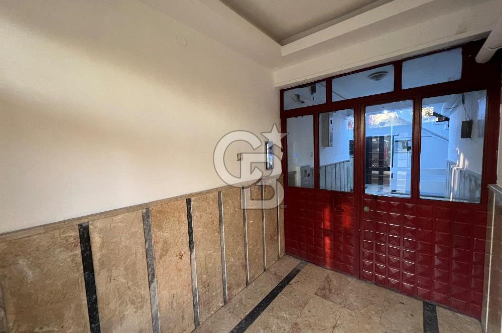 YENİMAHALLE BAĞDAT CADDESİ ÜSTÜ SATILIK GENİŞ DAİRE