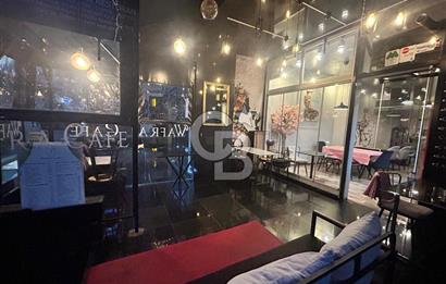 Tango Kulede hareketli sokağa cepheli dükkan