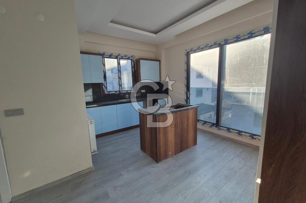 MUSELAND-VİLLALAR BÖLGESİ ÇETİN EMEÇDE SATILIK TRİPLEKS VİLLA