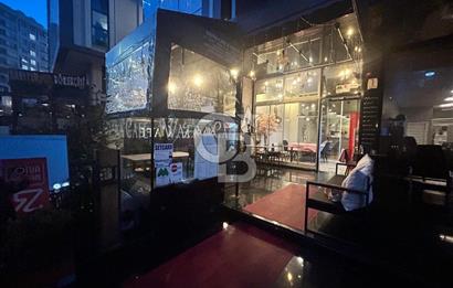 Tango Kulede hareketli sokağa cepheli dükkan