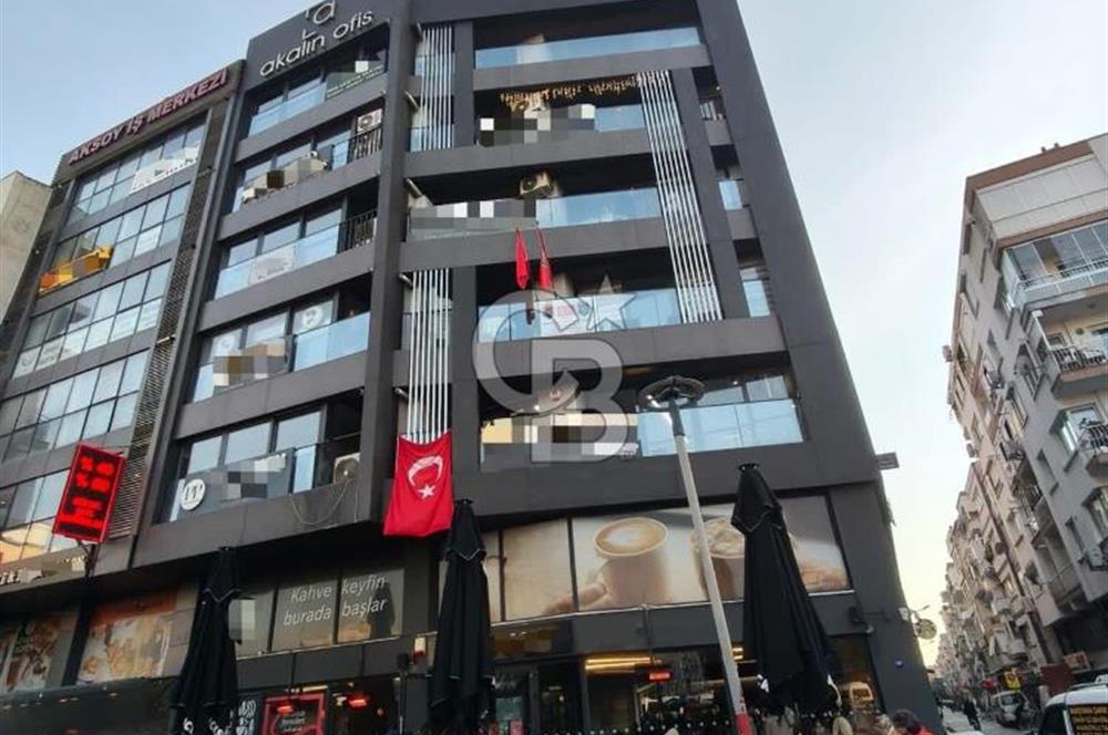 Karşıyaka çarşı’da Devren Kiralık Güzellik Salonu