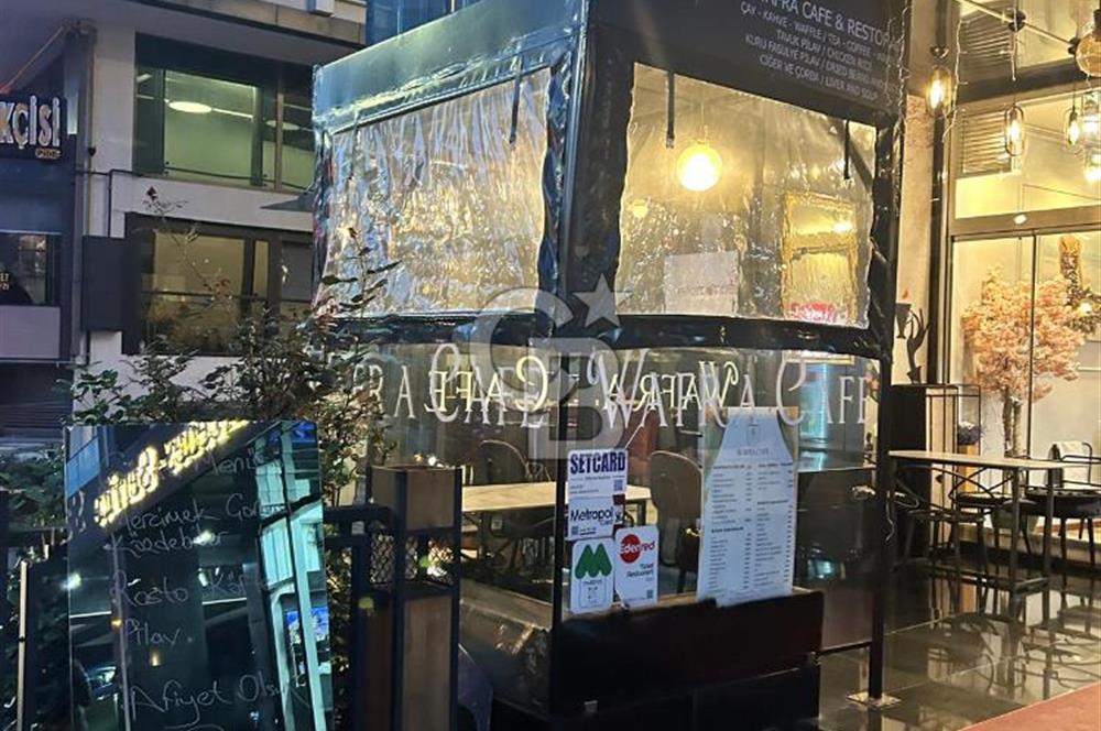 Tango Kulede hareketli sokağa cepheli dükkan