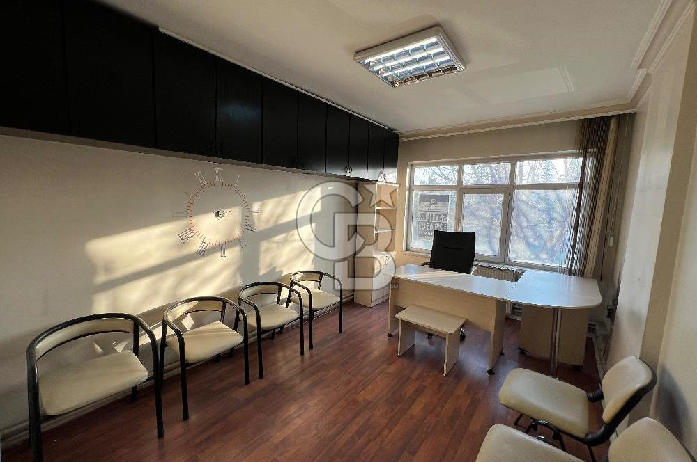 YENİMAHALLE BAĞDAT CADDESİ ÜSTÜ SATILIK GENİŞ DAİRE