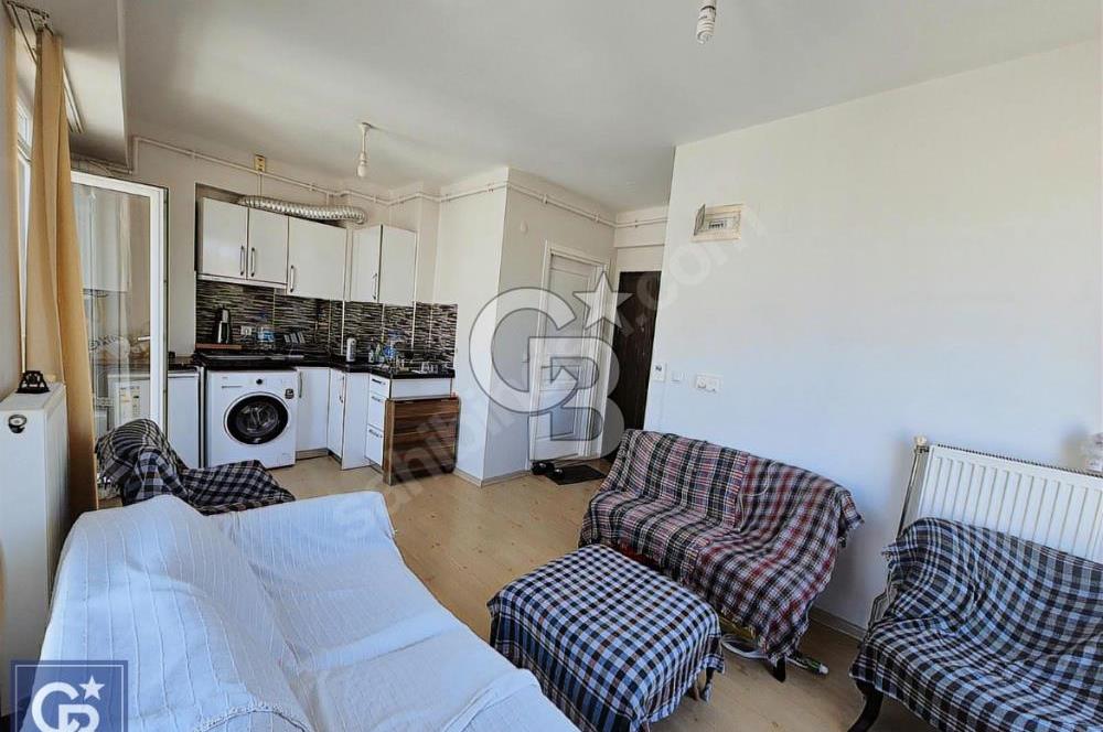 ÇARŞI MERKEZDE ÖNÜ KAPANMAZ SATILIK 1+1