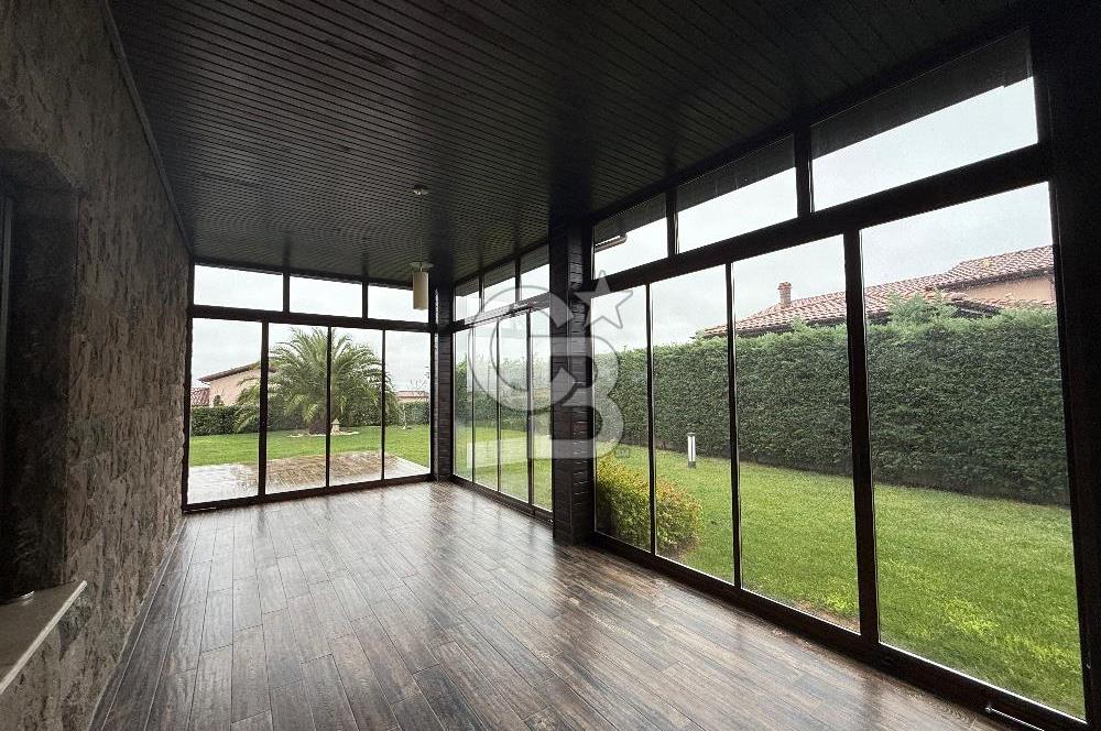 Toskana Vadisi Kiralık 4+1 Villa