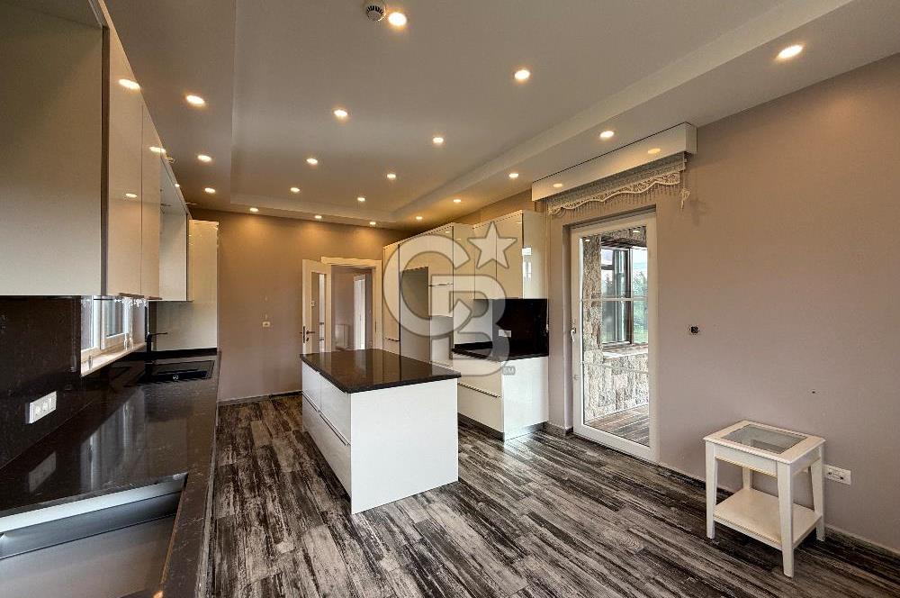 Toskana Vadisi Kiralık 4+1 Villa