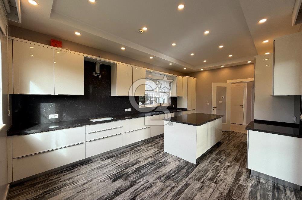 Toskana Vadisi Kiralık 4+1 Villa